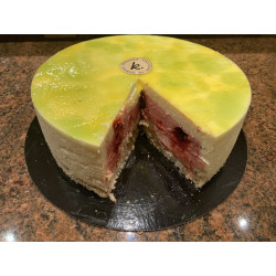 Entremet Coco, citron, framboise