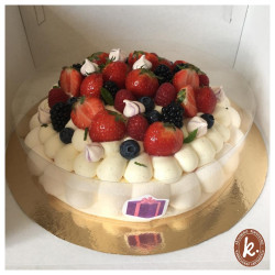 Pavlova aux fruits rouges